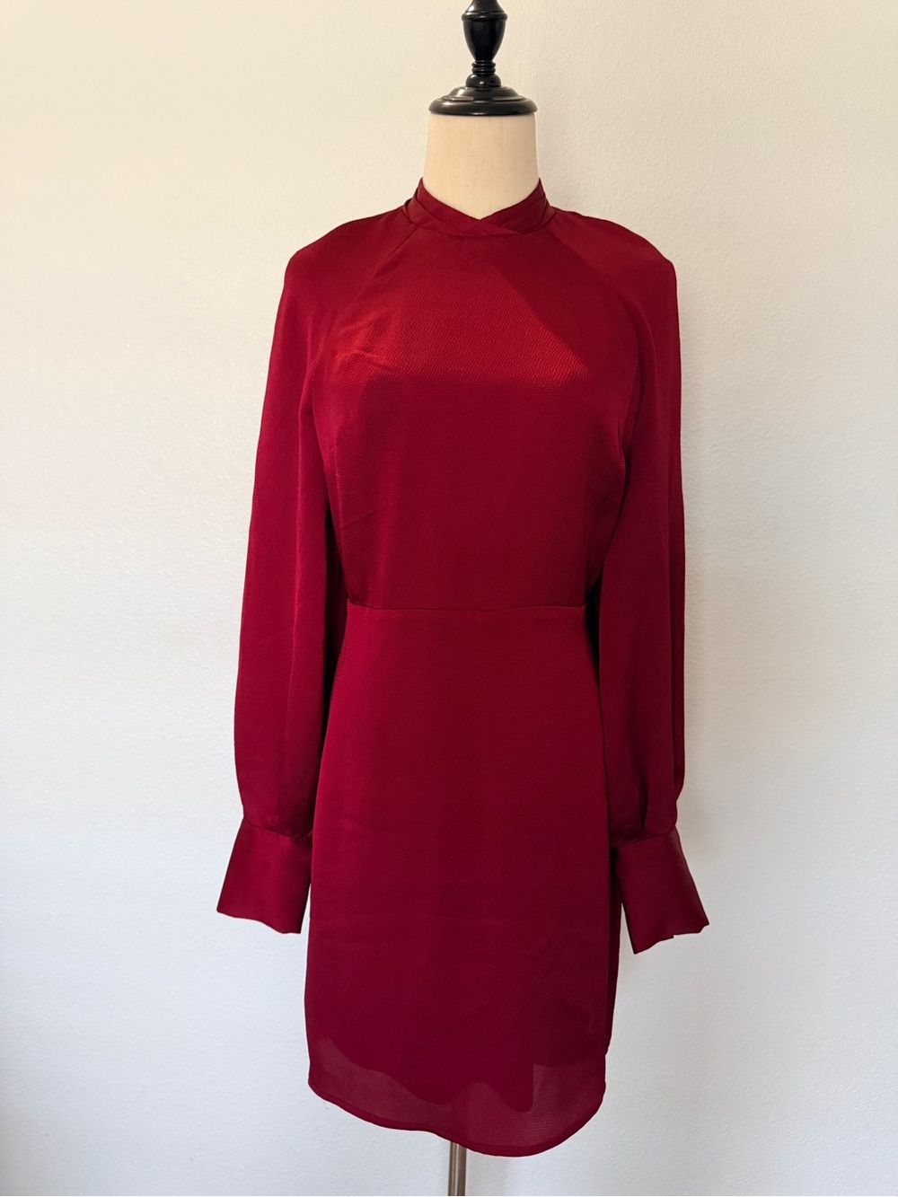 Express Burgundy Long-Sleeve Shift Dress